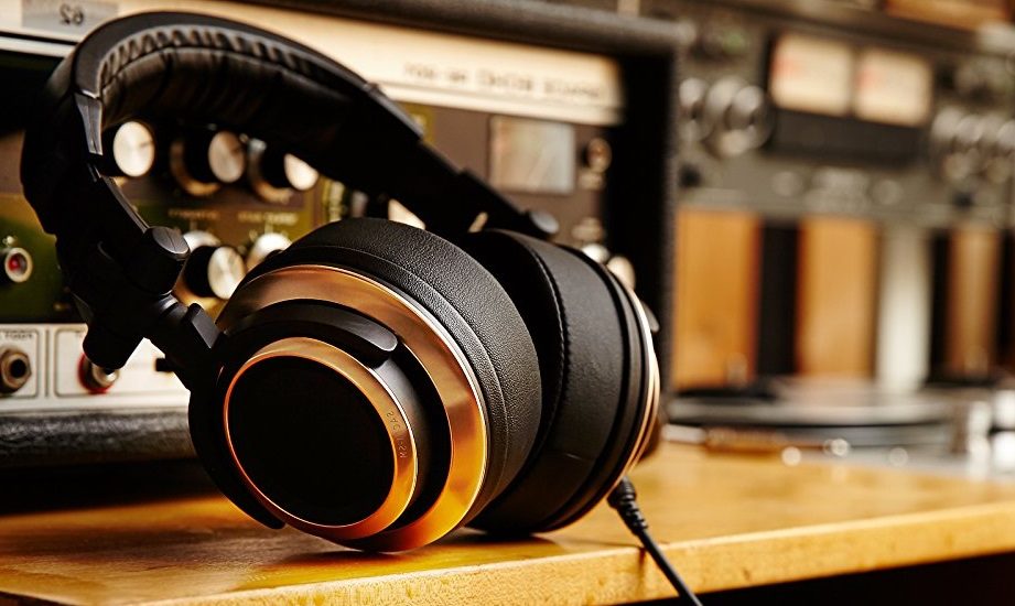 headphones for music production