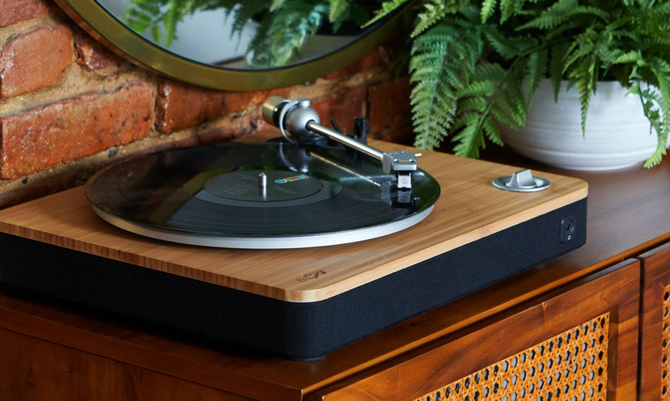 A record player - perfect choise to add a touch of retro style